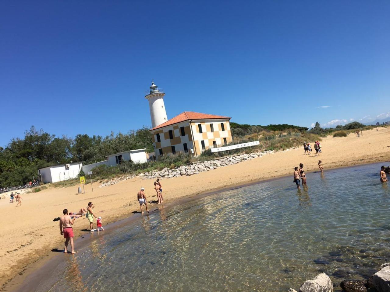 Appartamenti Sirio Via Pesci 6,8,14 Бибионе Екстериор снимка